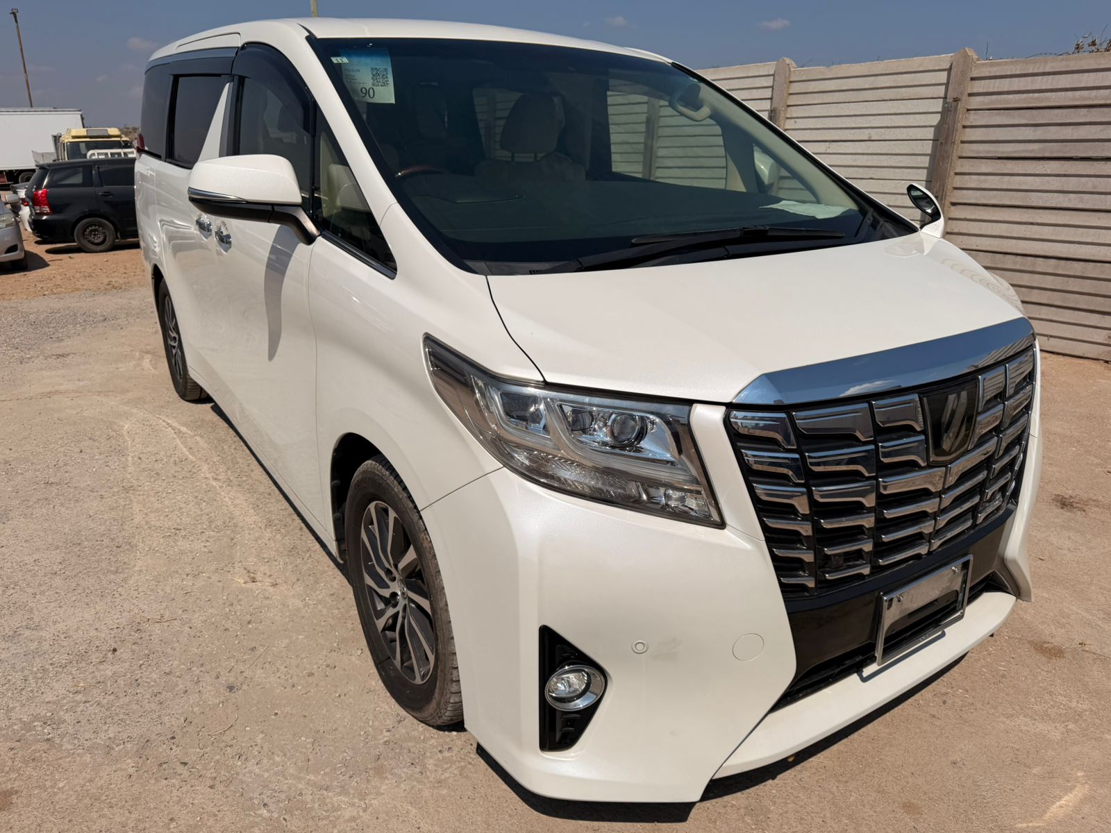 TOYOTA ALPHARD 2017