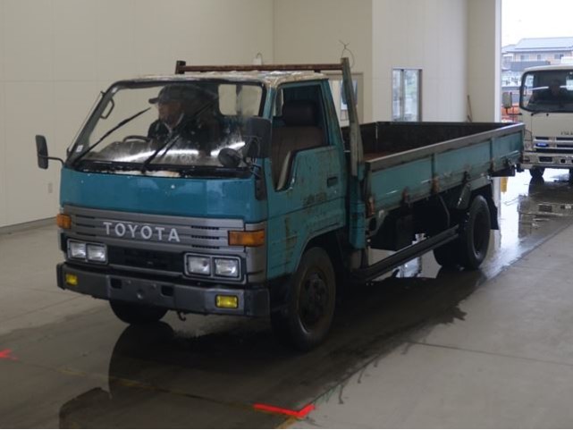 TOYOTA DYNA 3 TON 1991