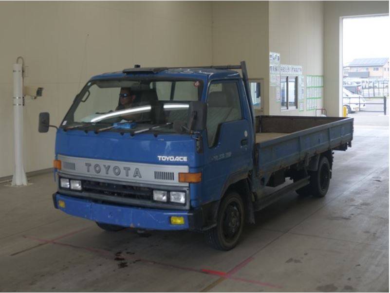 TOYOTA TOYOACE 1992