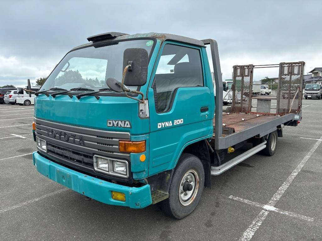 TOYOTA DYNA 1995