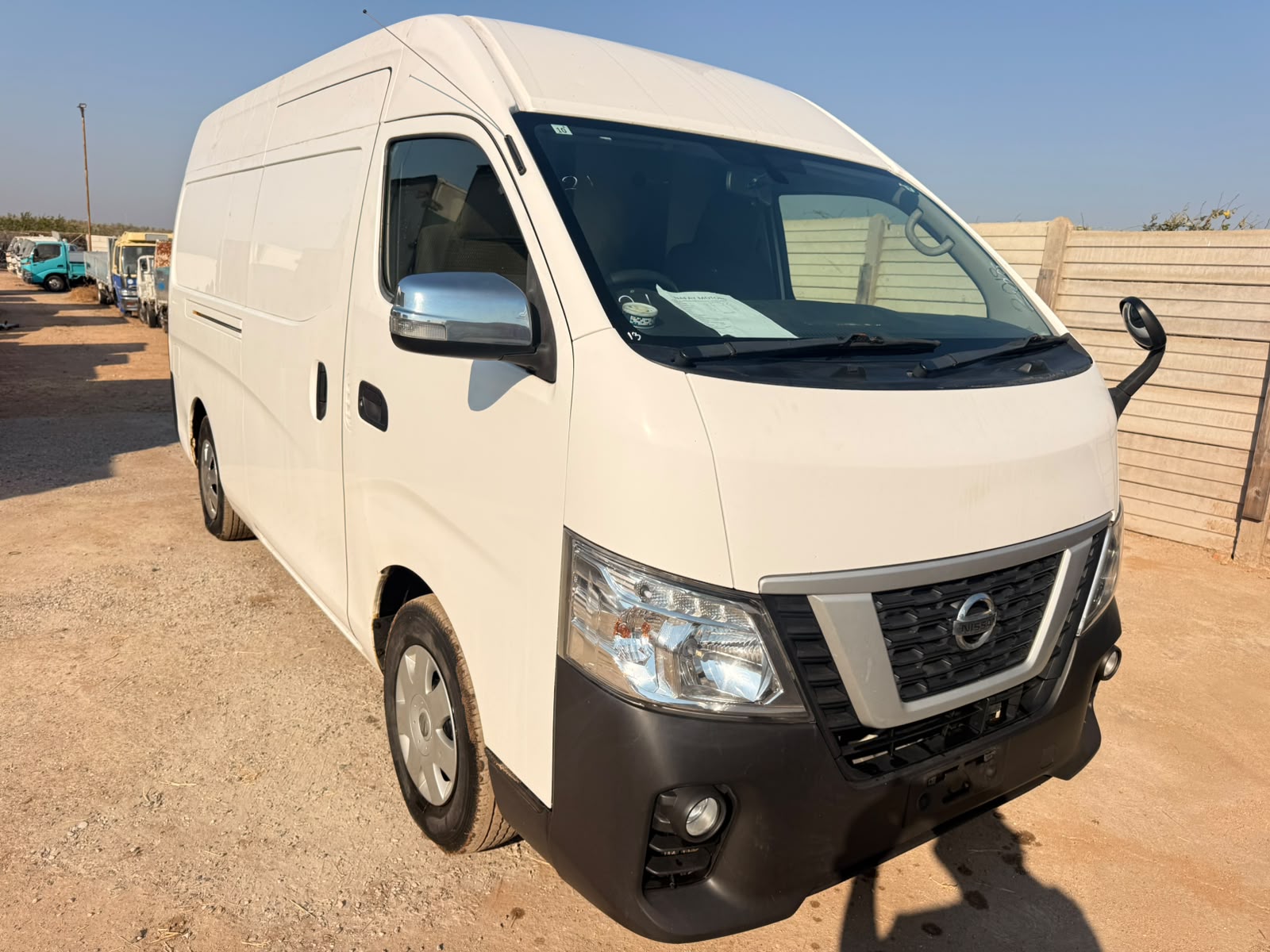NISSAN CARVAN 2018