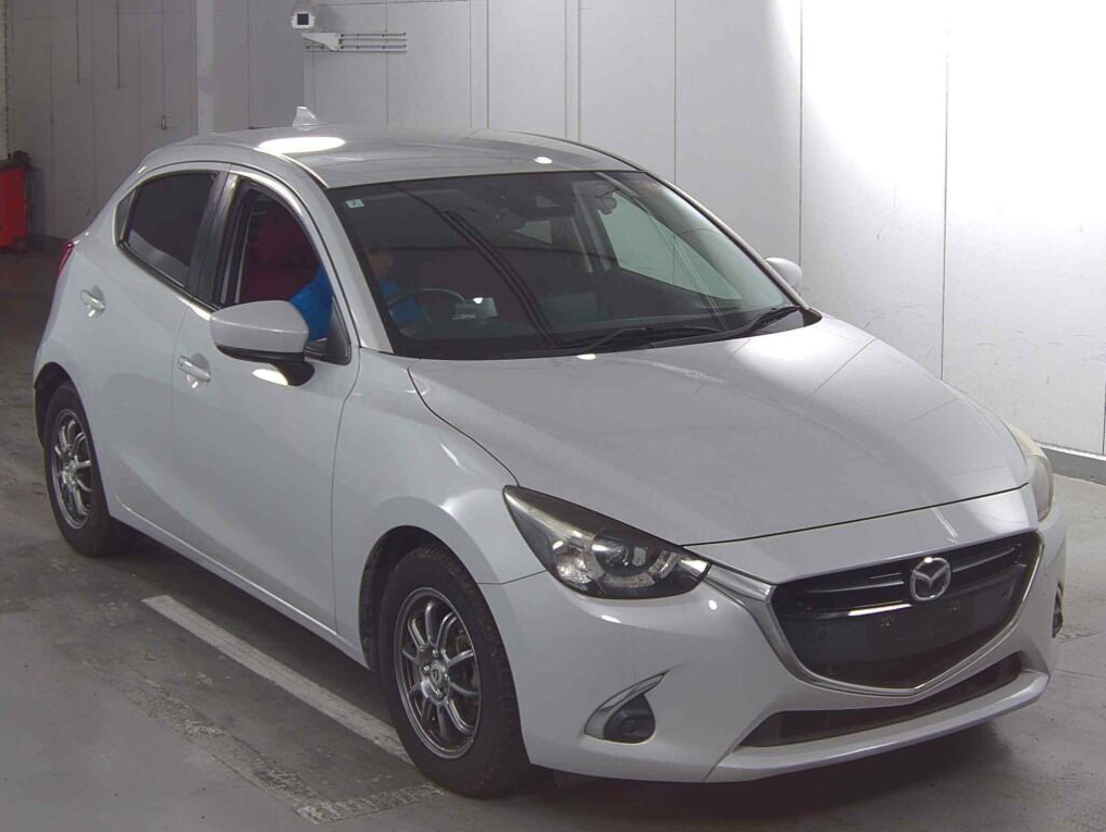 MAZDA DEMIO 2018