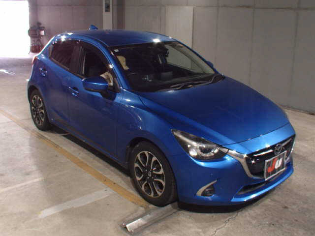 MAZDA DEMIO 2018