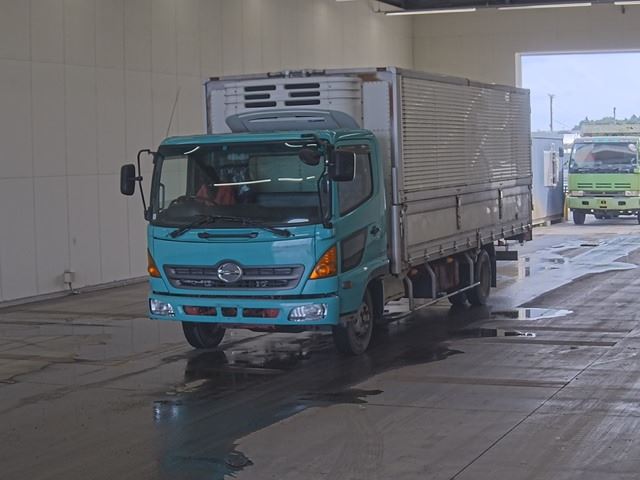HINO RANGER 2004