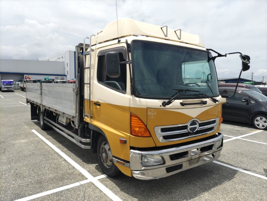 HINO RANGER 2004