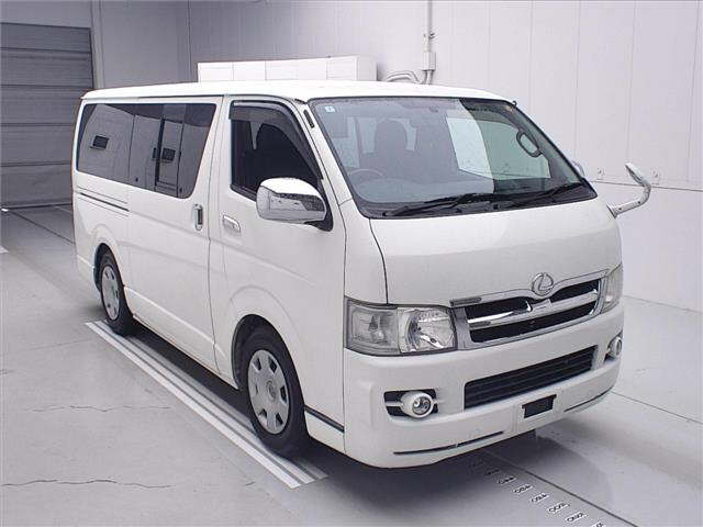 TOYOTA HIACE 2007