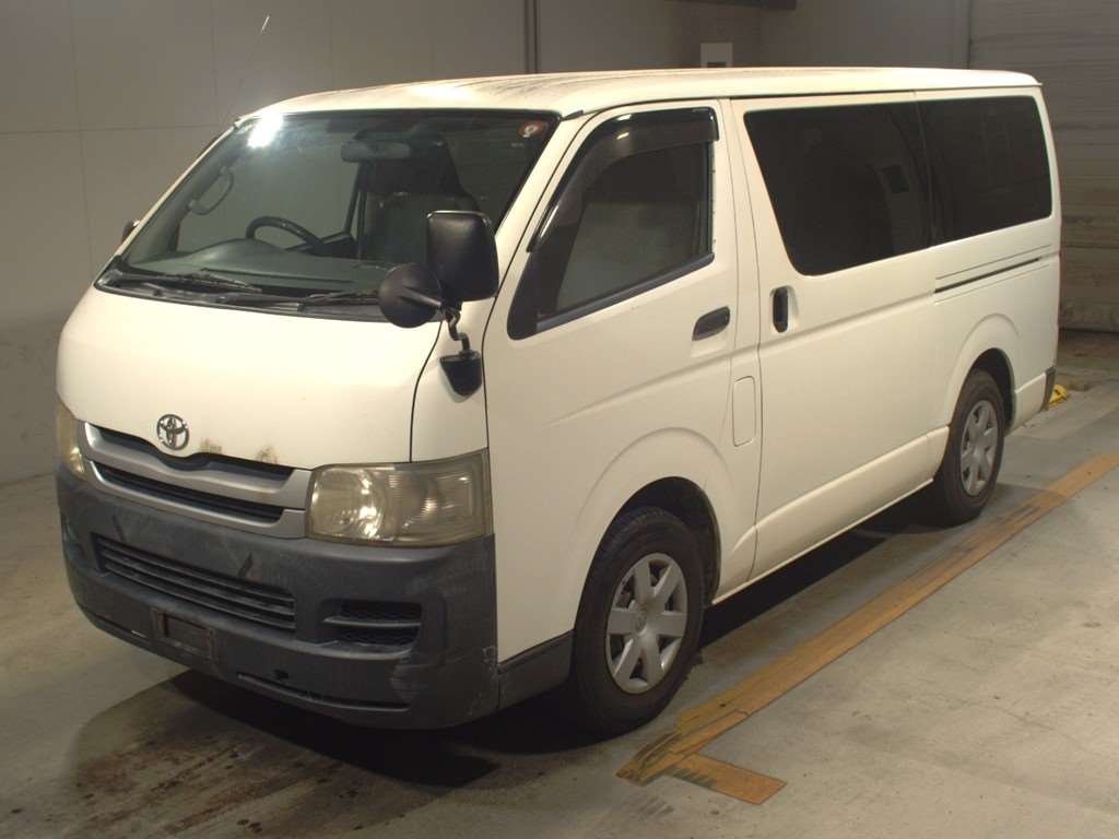 TOYOTA HIACE 2007