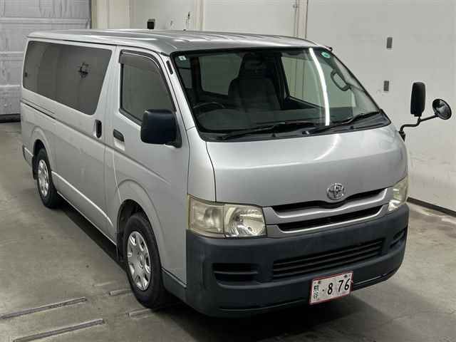 TOYOTA HIACE 2008