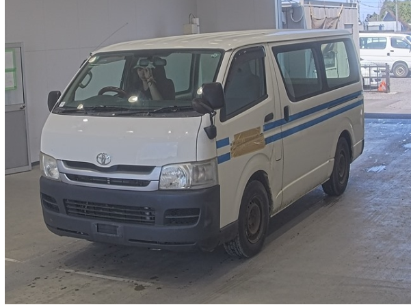 TOYOTA HIACE 2009