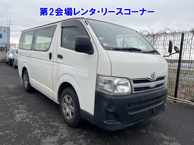 TOYOTA REGIUSACE 2010