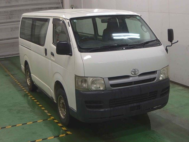 TOYOTA HIACE 2007