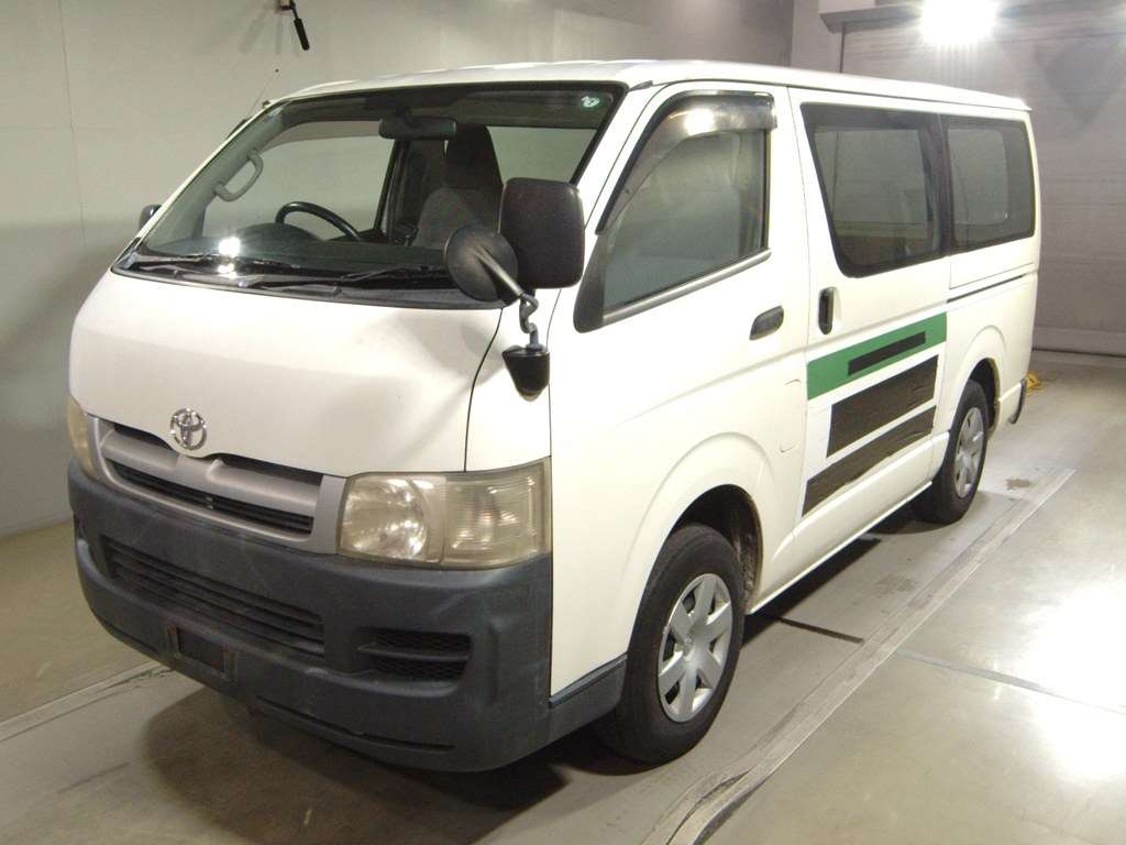 TOYOTA HIACE 2007