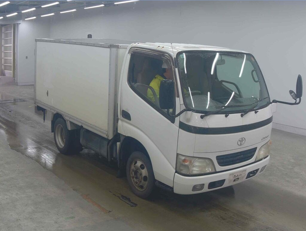 TOYOTA DYNA 2005