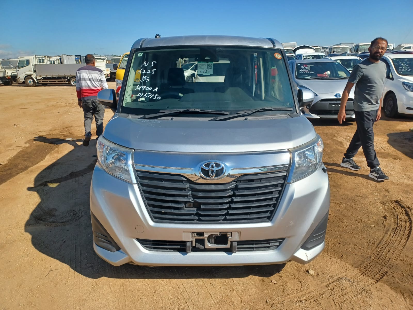 TOYOTA ROOMY 2018