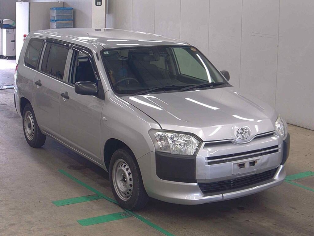 TOYOTA PROBOX 2018
