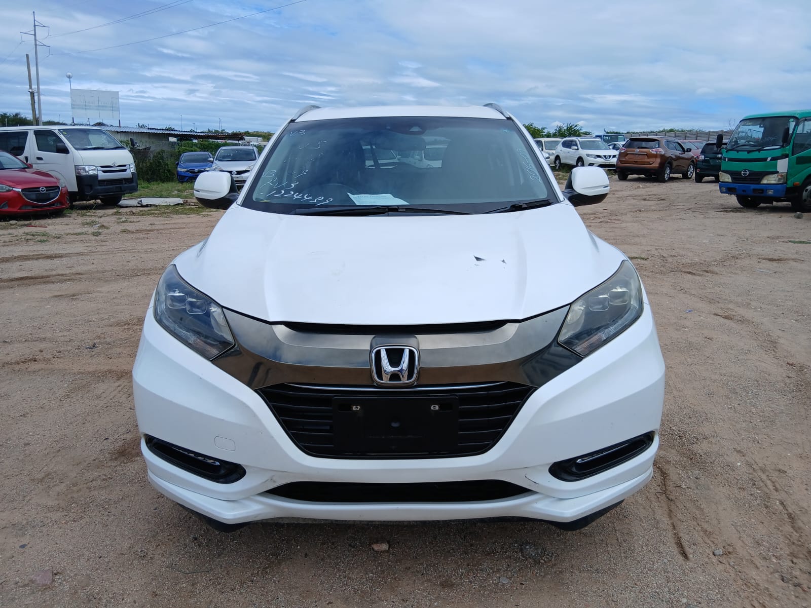 HONDA VEZEL 2016