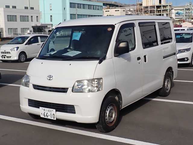 TOYOTA TOWNCE 2018