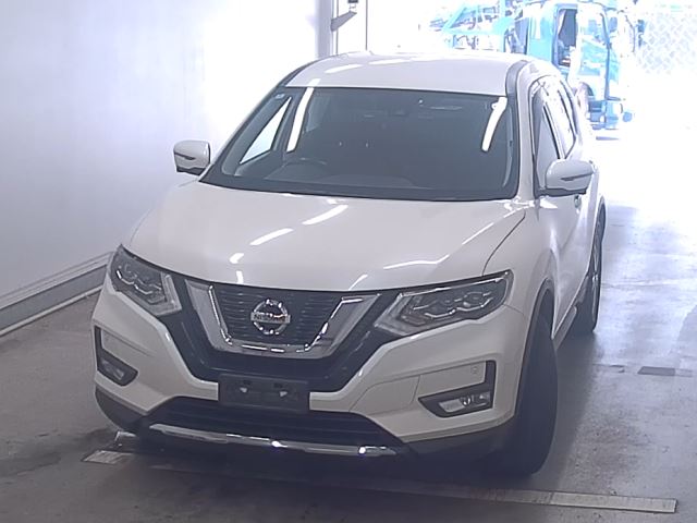 NISSAN X-TRAIL 2018