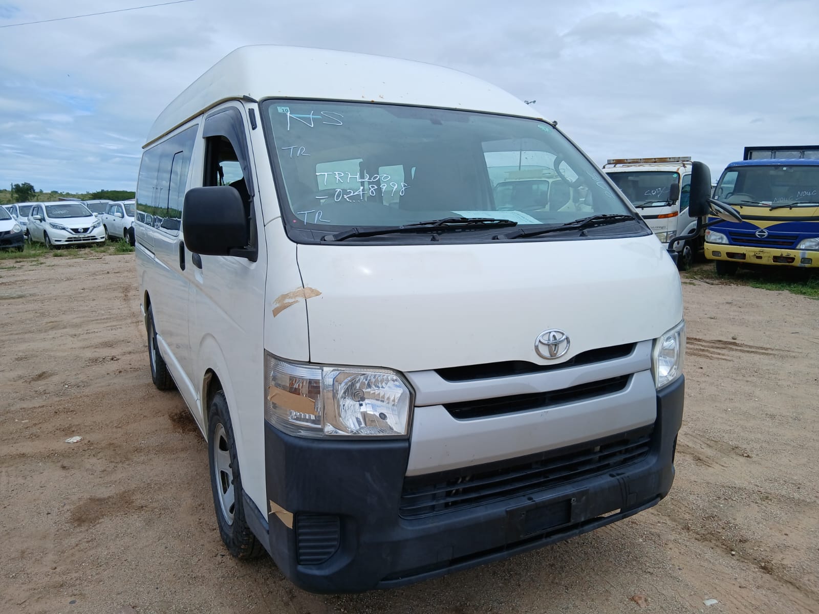 TOYOTA REGIUSACE 2016