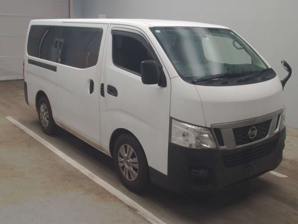 NISSAN CARVAN 2012