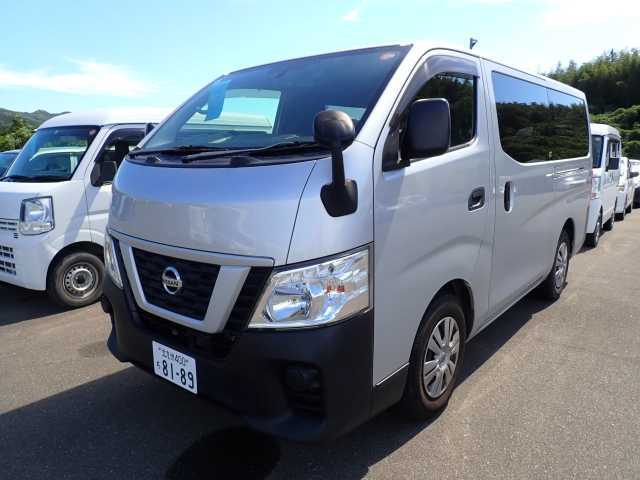 NISSAN CARVAN 2017