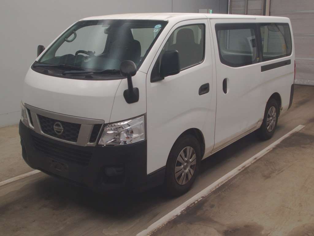 NISSAN CARVAN 2014