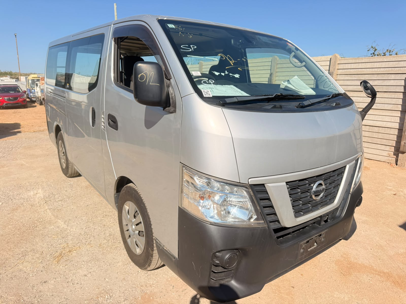 NISSAN CARVAN 2018