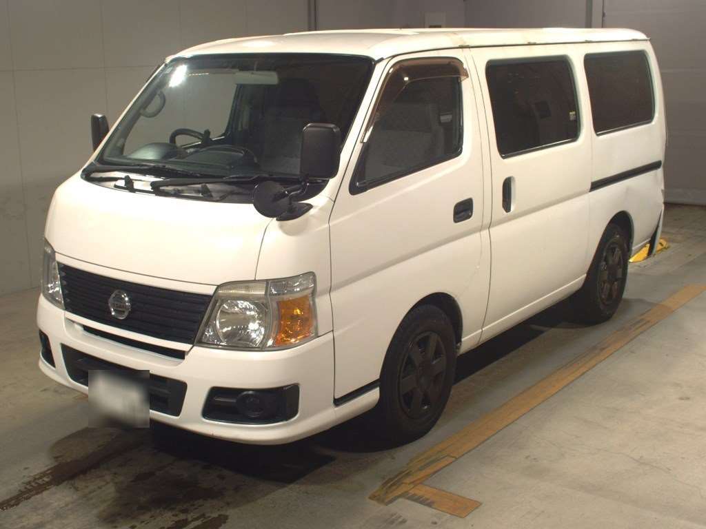 NISSAN CARVAN 2009