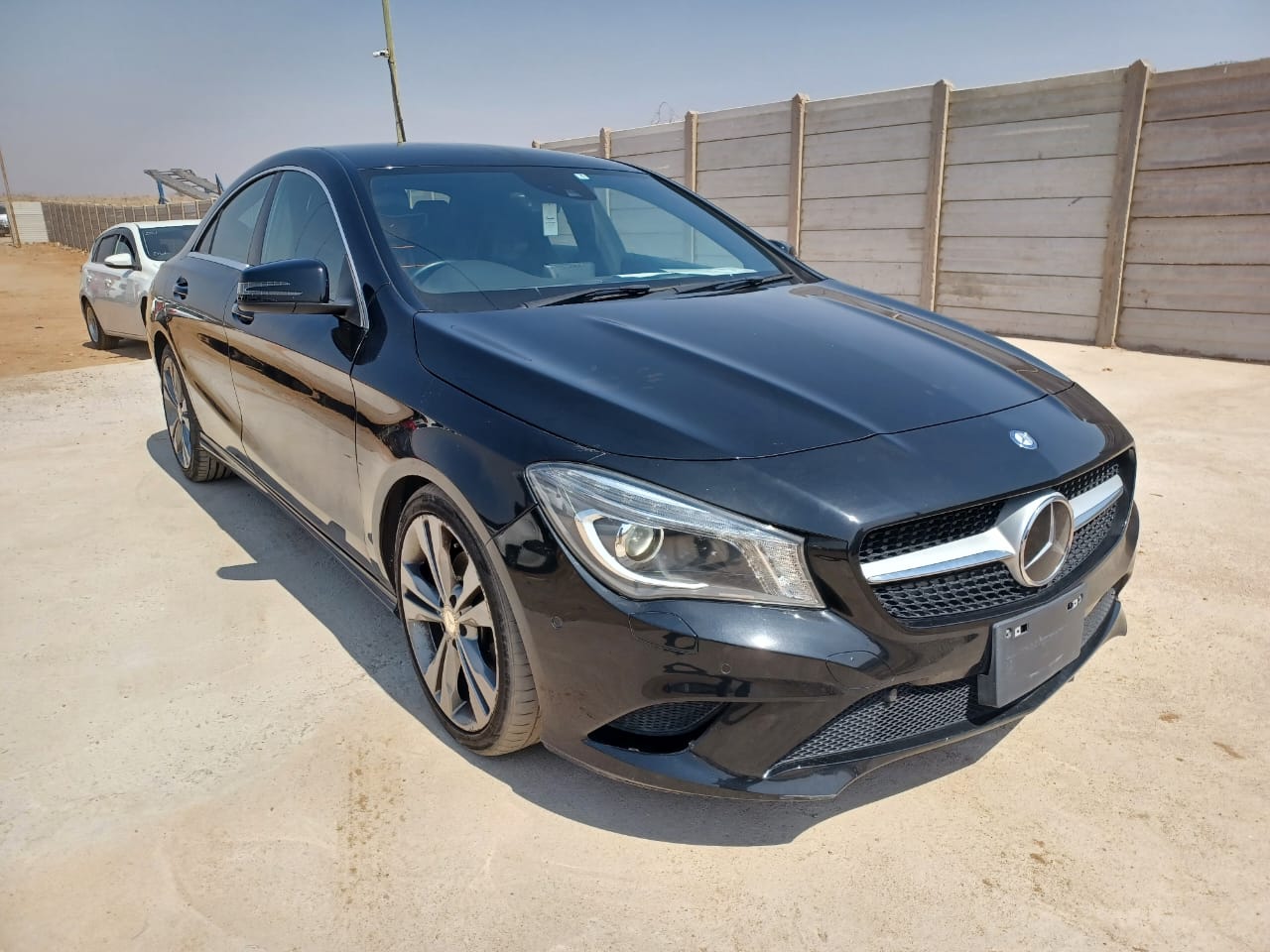MERCEDES BENZ CLA 180 2014