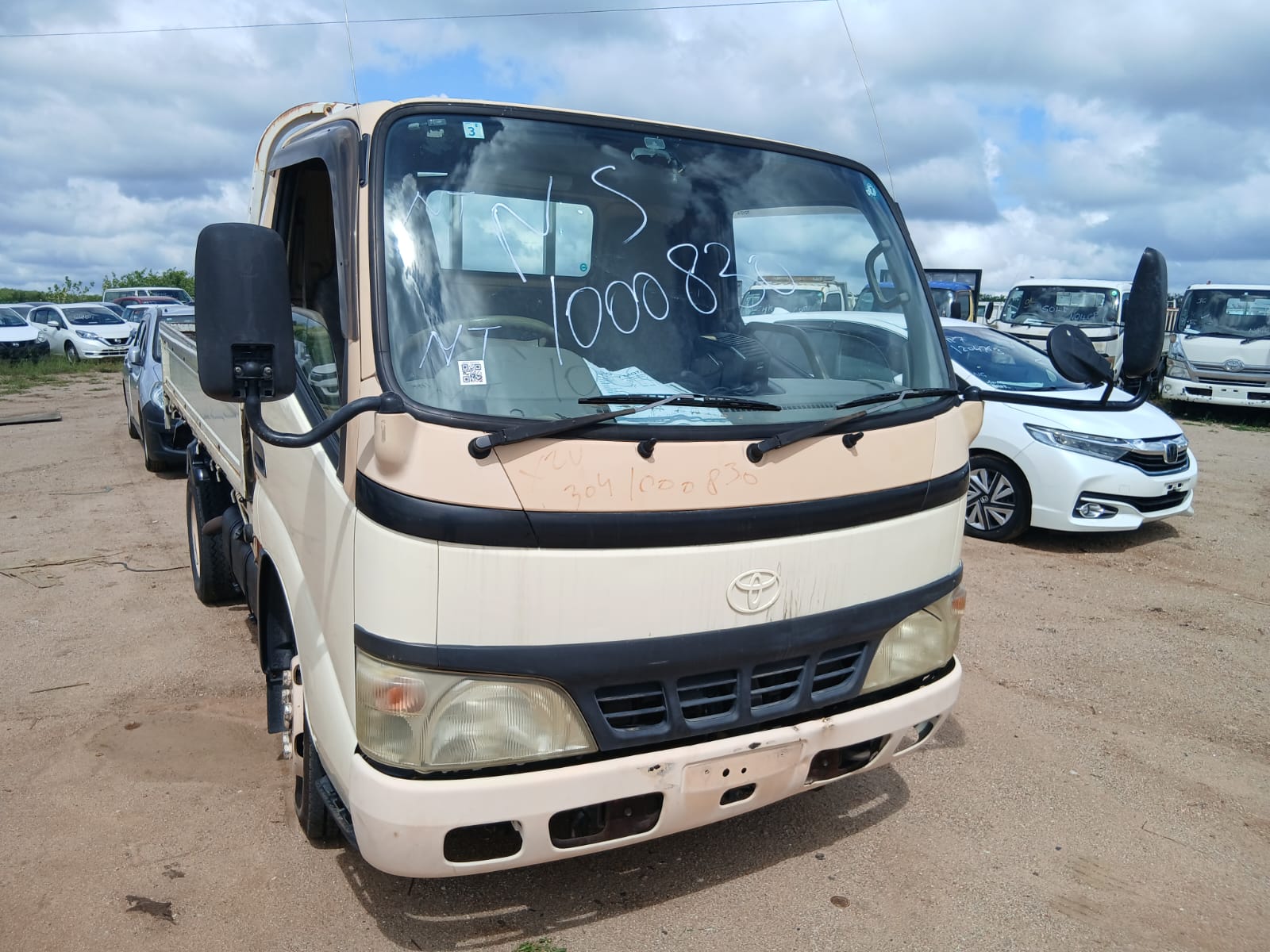 TOYOTA DYNA 2006