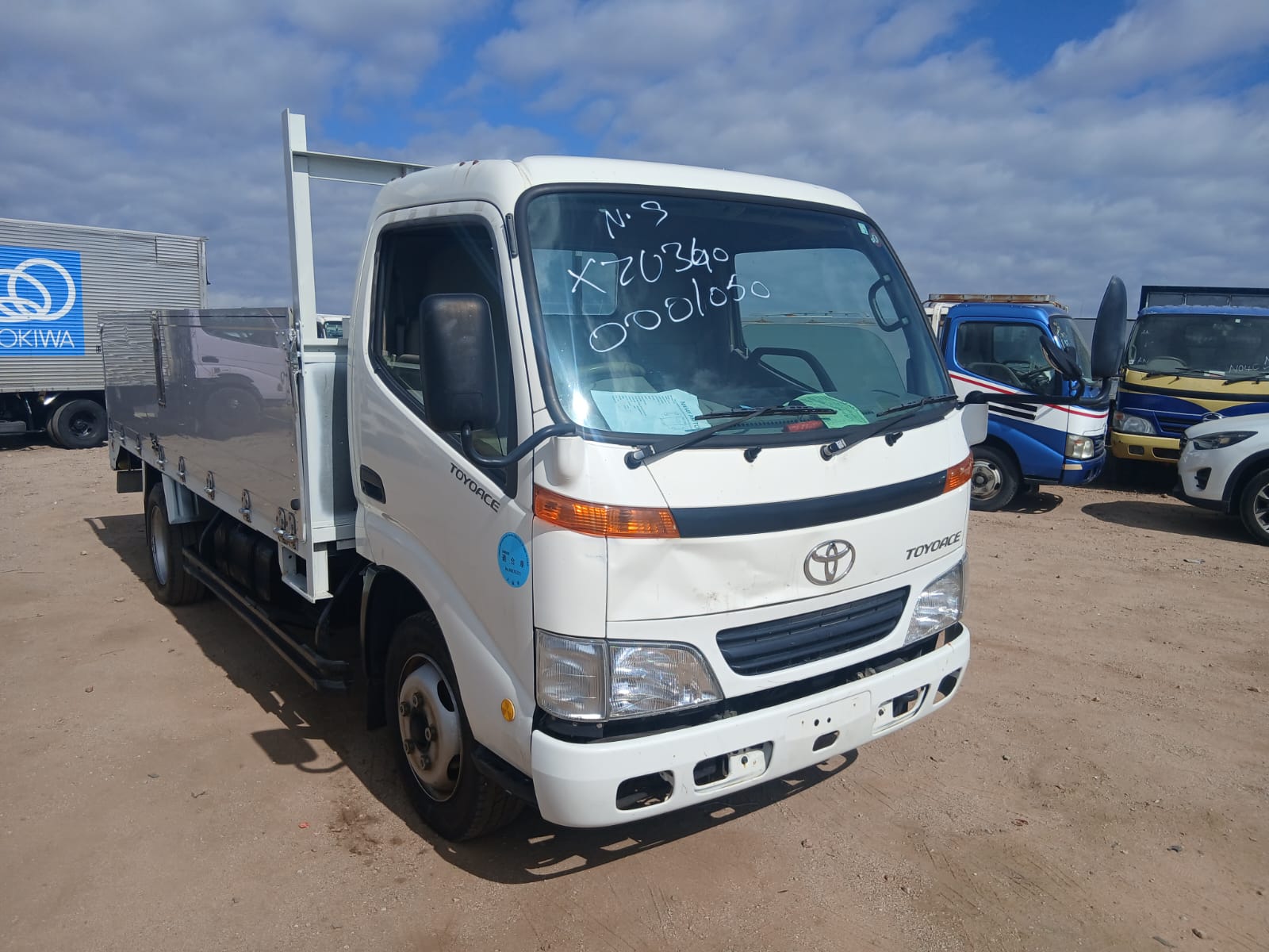 TOYOTA TOYOACE 1999