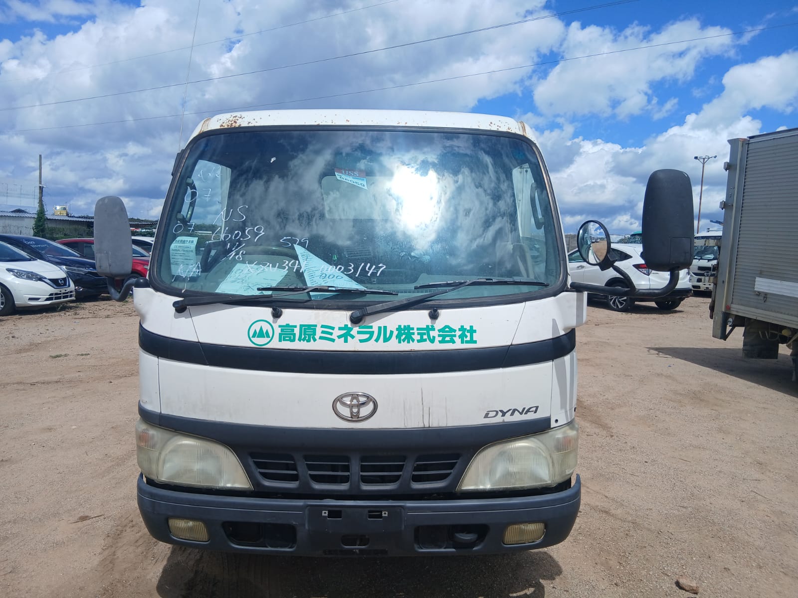 TOYOTA DYNA 2003