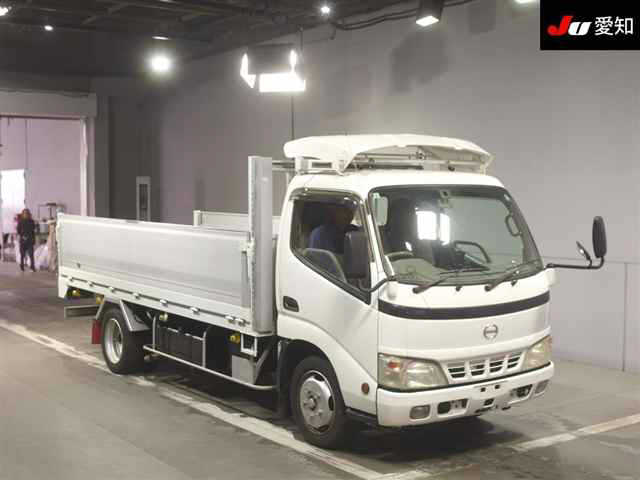 HINO DUTRO 2006