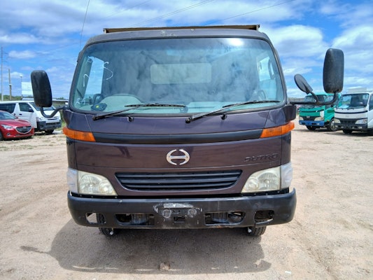HINO DUTRO
