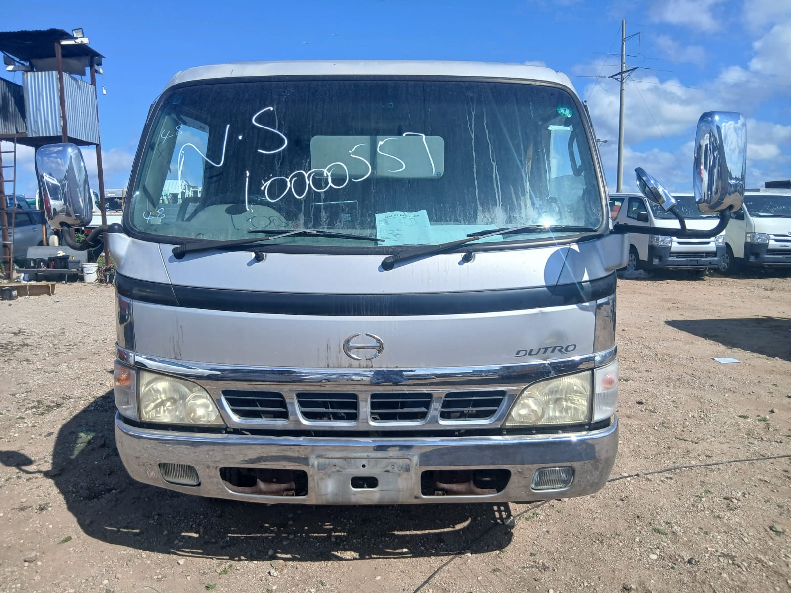 HINO DUTRO 2005