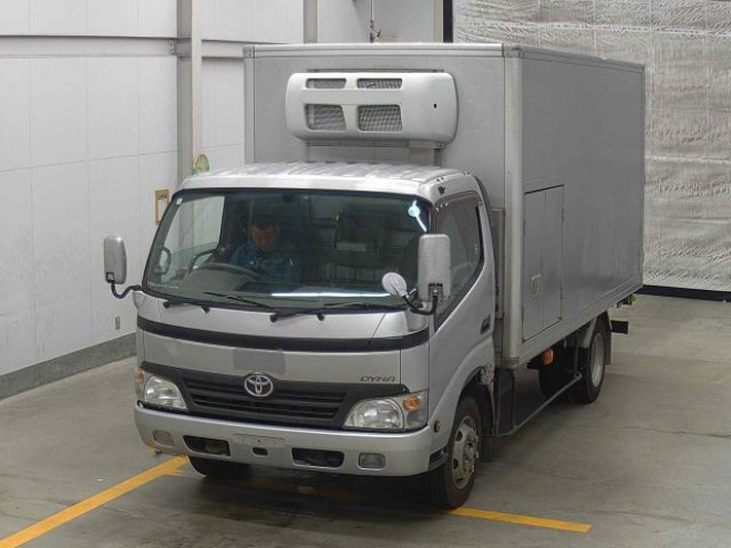 TOYOTA DYNA 2008