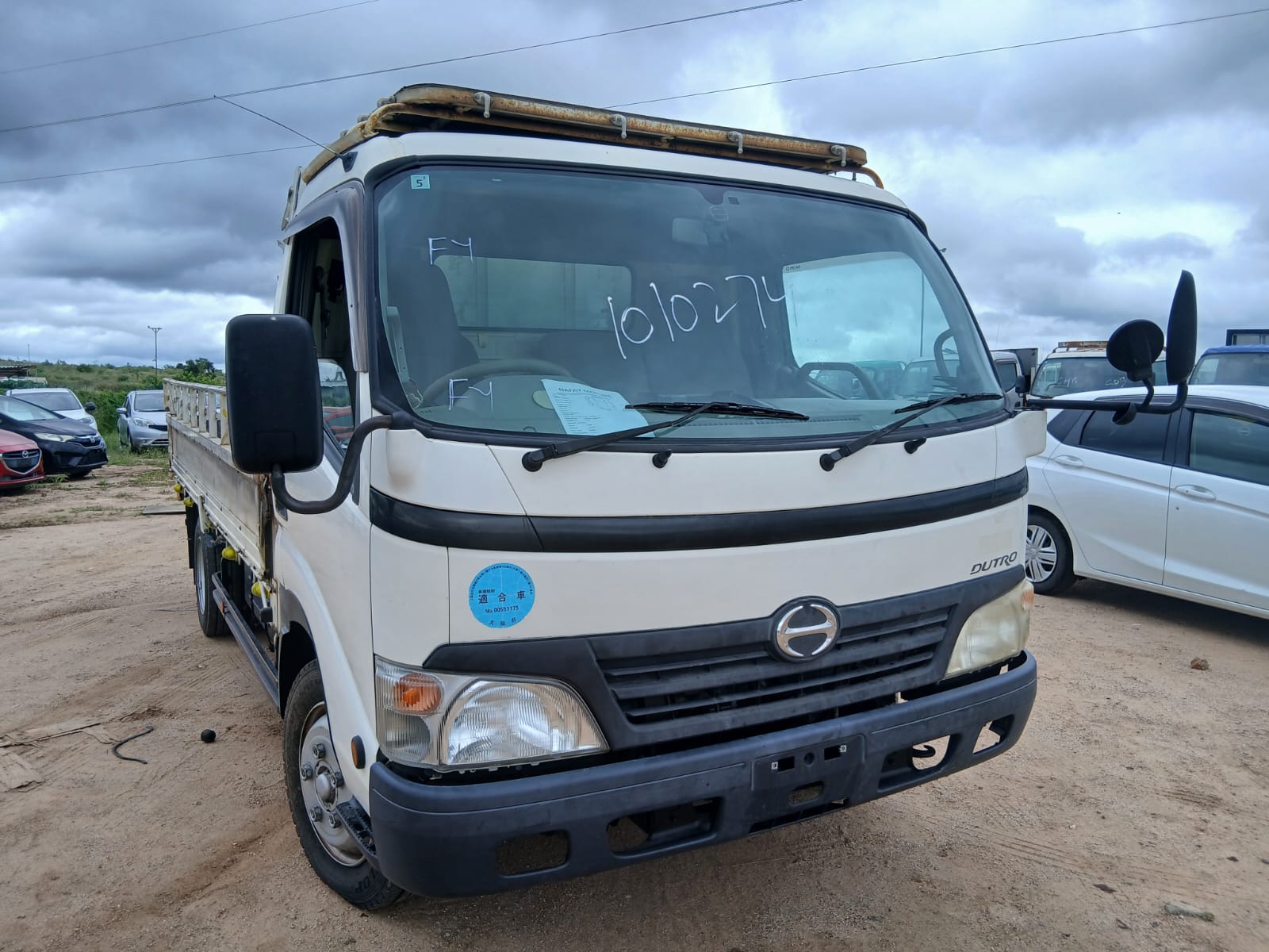 HINO DUTRO 2008