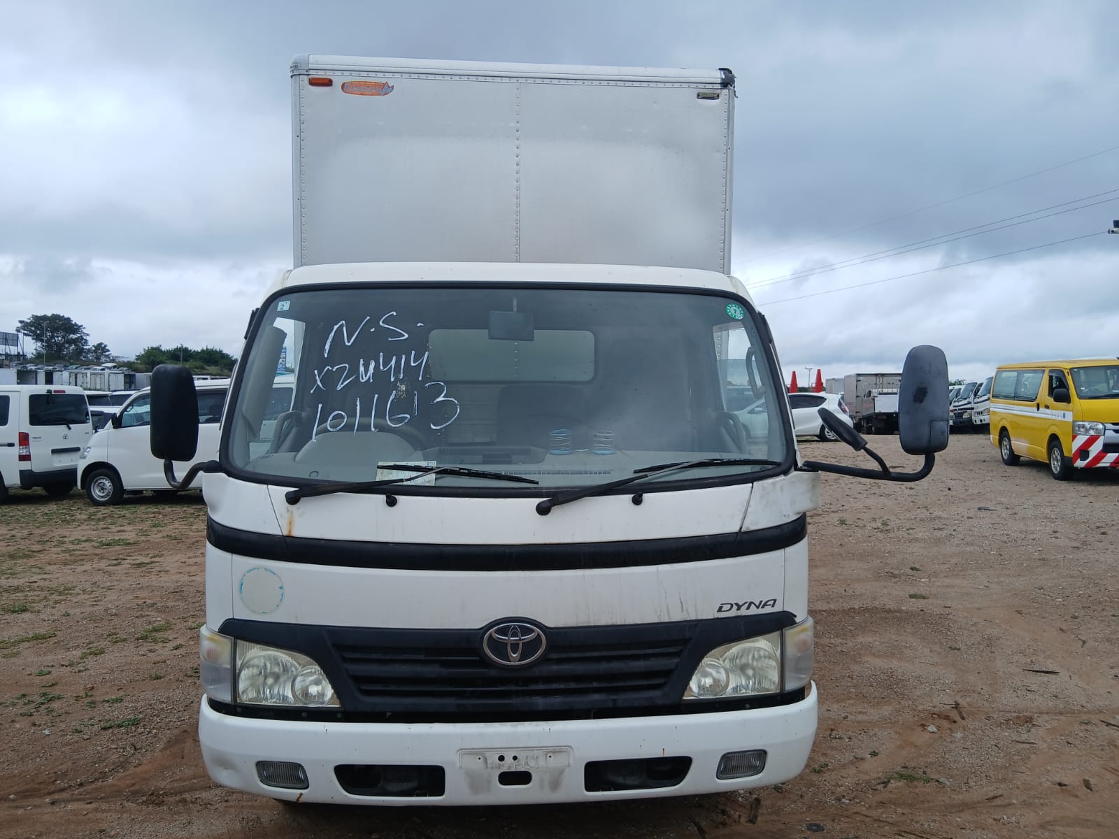 TOYOTA DYNA 2008