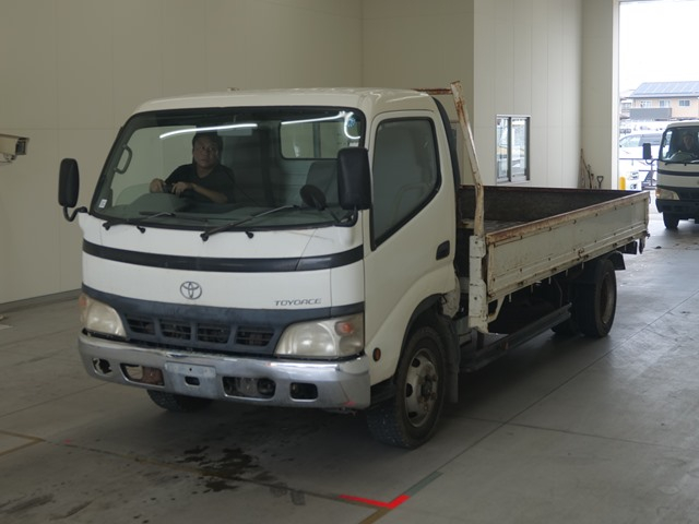 TOYOTA TOYOACE 2003