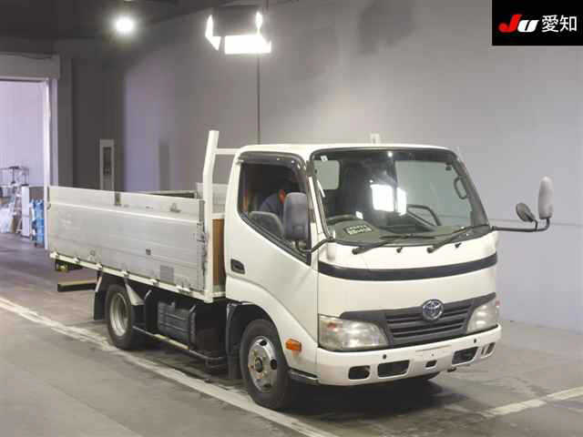 TOYOTA DYNA 2011