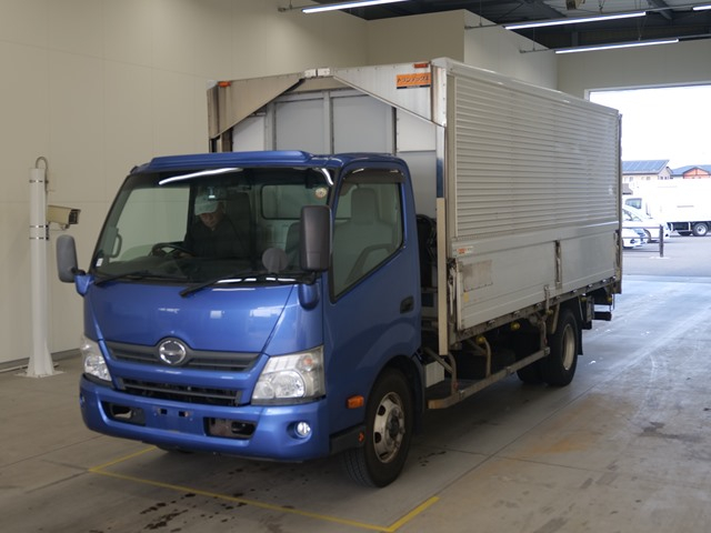 HINO DUTRO 2013