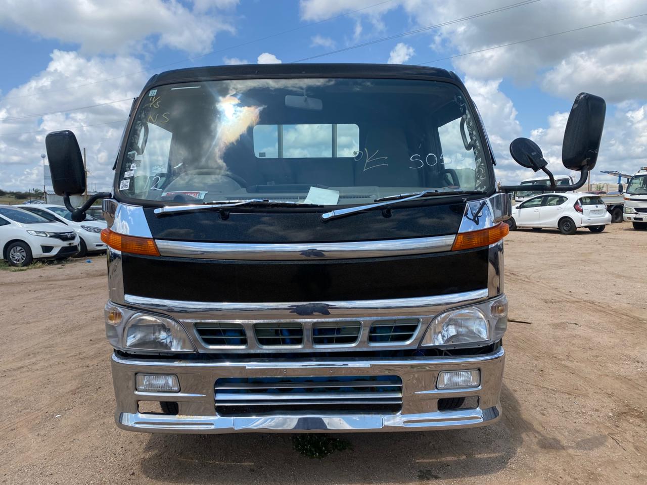 TOYOTA DYNA 2009
